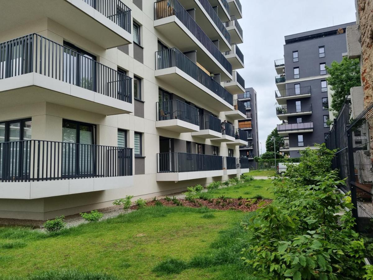 Apple Apartments - Gdanska Prywatne Miejsce Parkingowe Łódź Exteriör bild